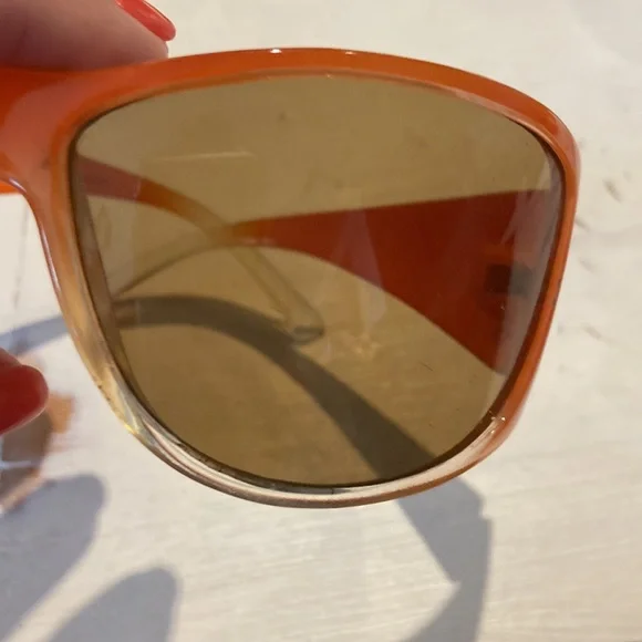 NWOT Orange 🎃 🍊 fashion sunglasses - Picture 4 of 5